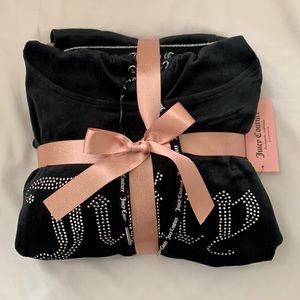 Juicy Couture sweatshirt and joggers set